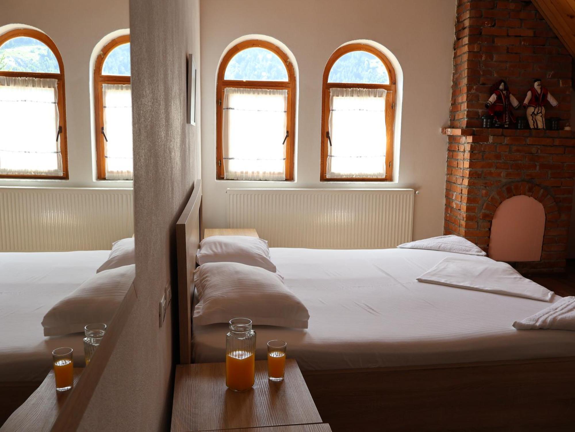 Mik Hotel Valbona エクステリア 写真