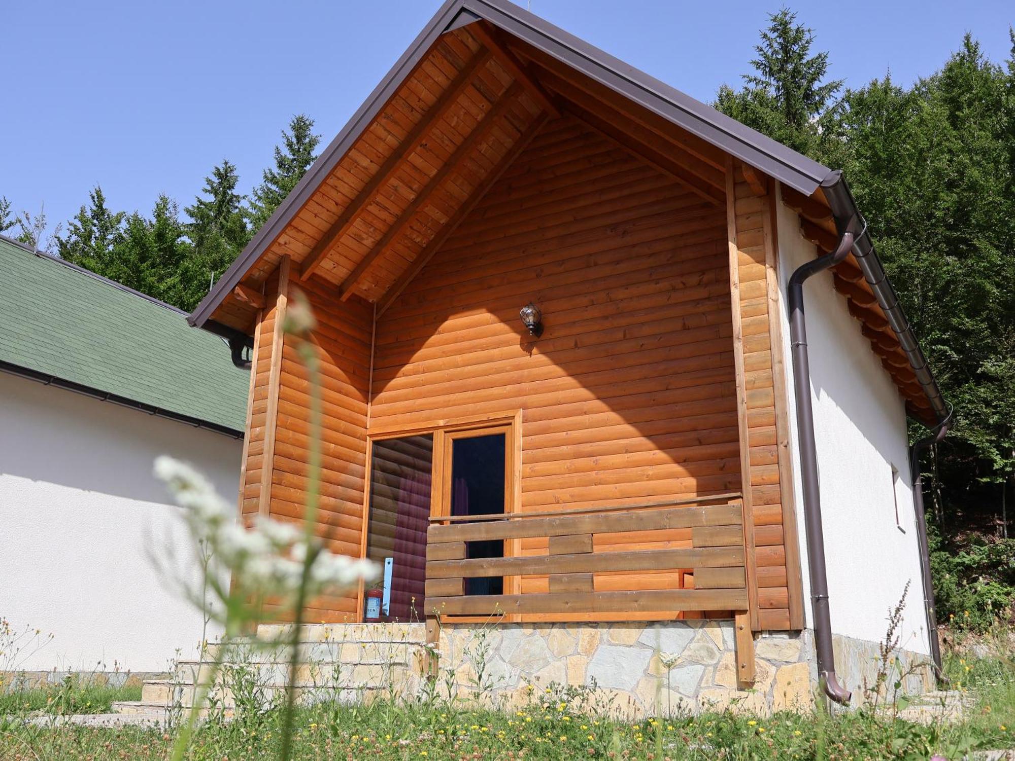 Mik Hotel Valbona エクステリア 写真