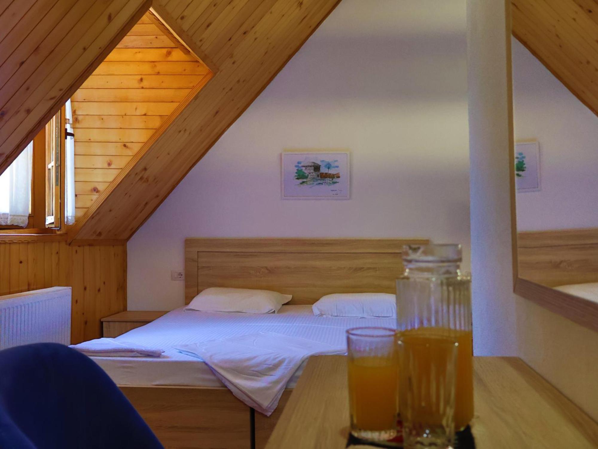 Mik Hotel Valbona エクステリア 写真
