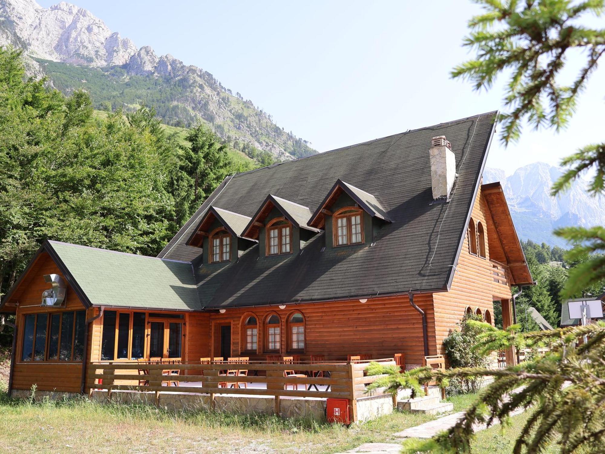 Mik Hotel Valbona エクステリア 写真
