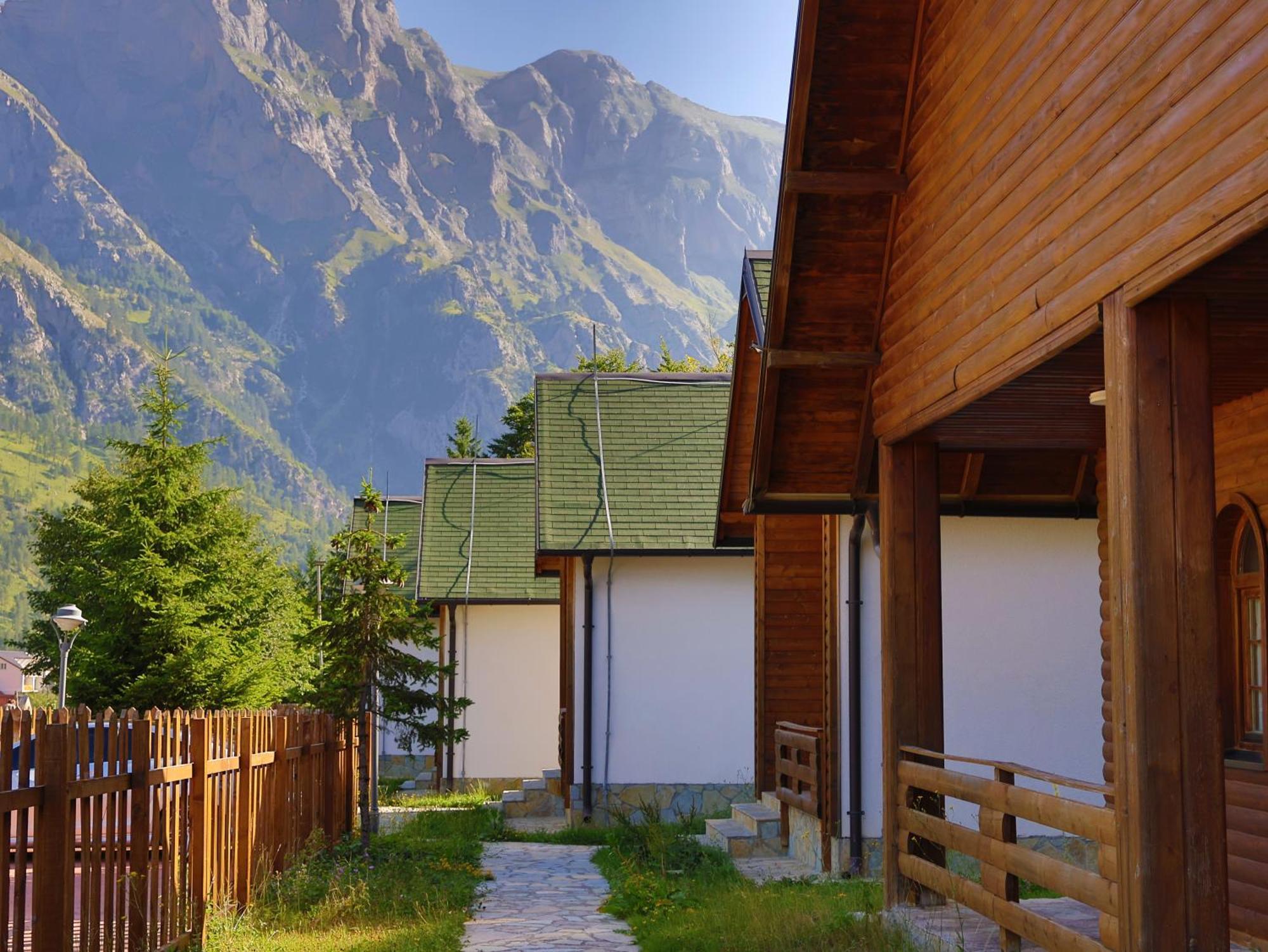 Mik Hotel Valbona エクステリア 写真