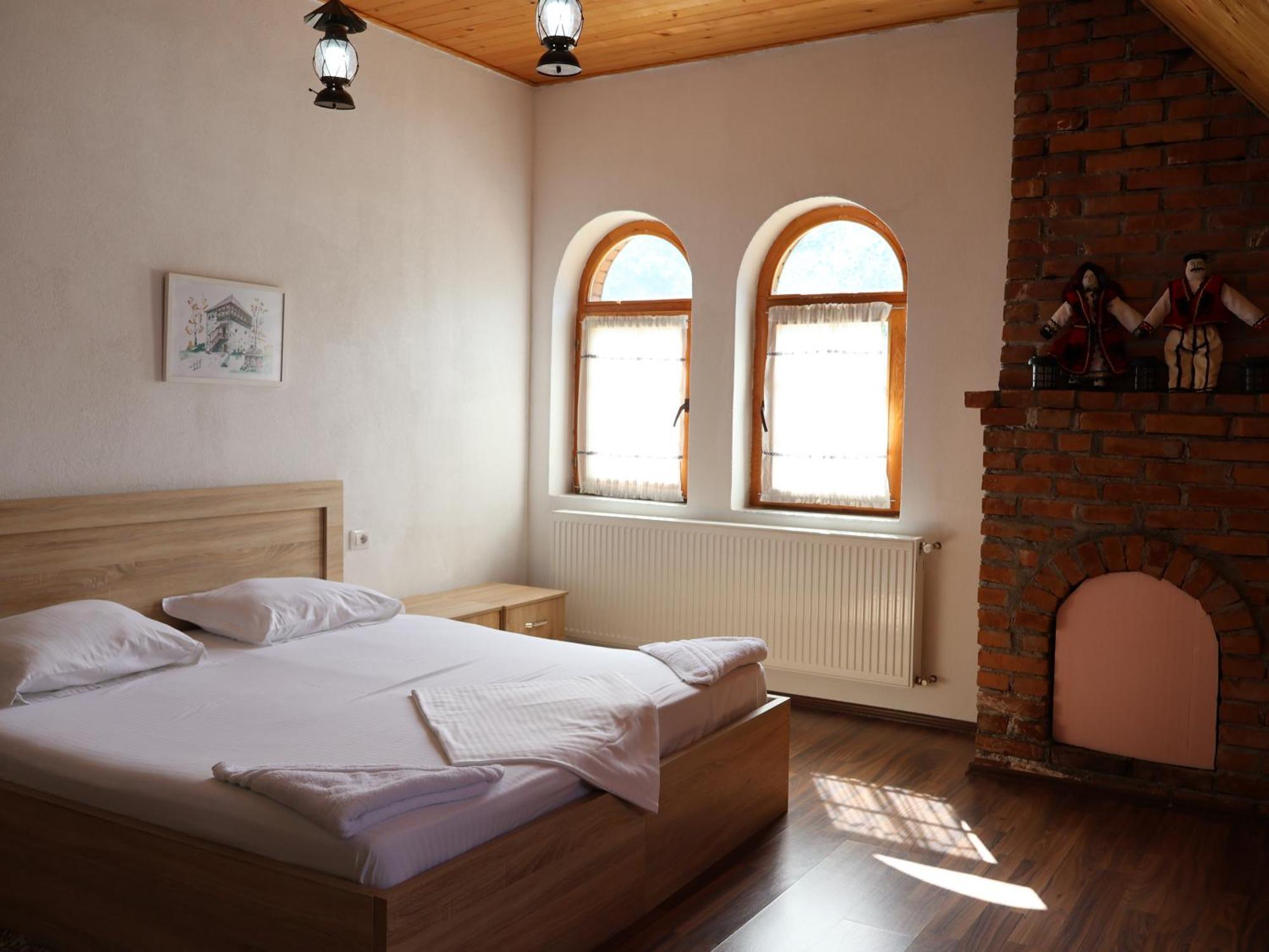 Mik Hotel Valbona エクステリア 写真