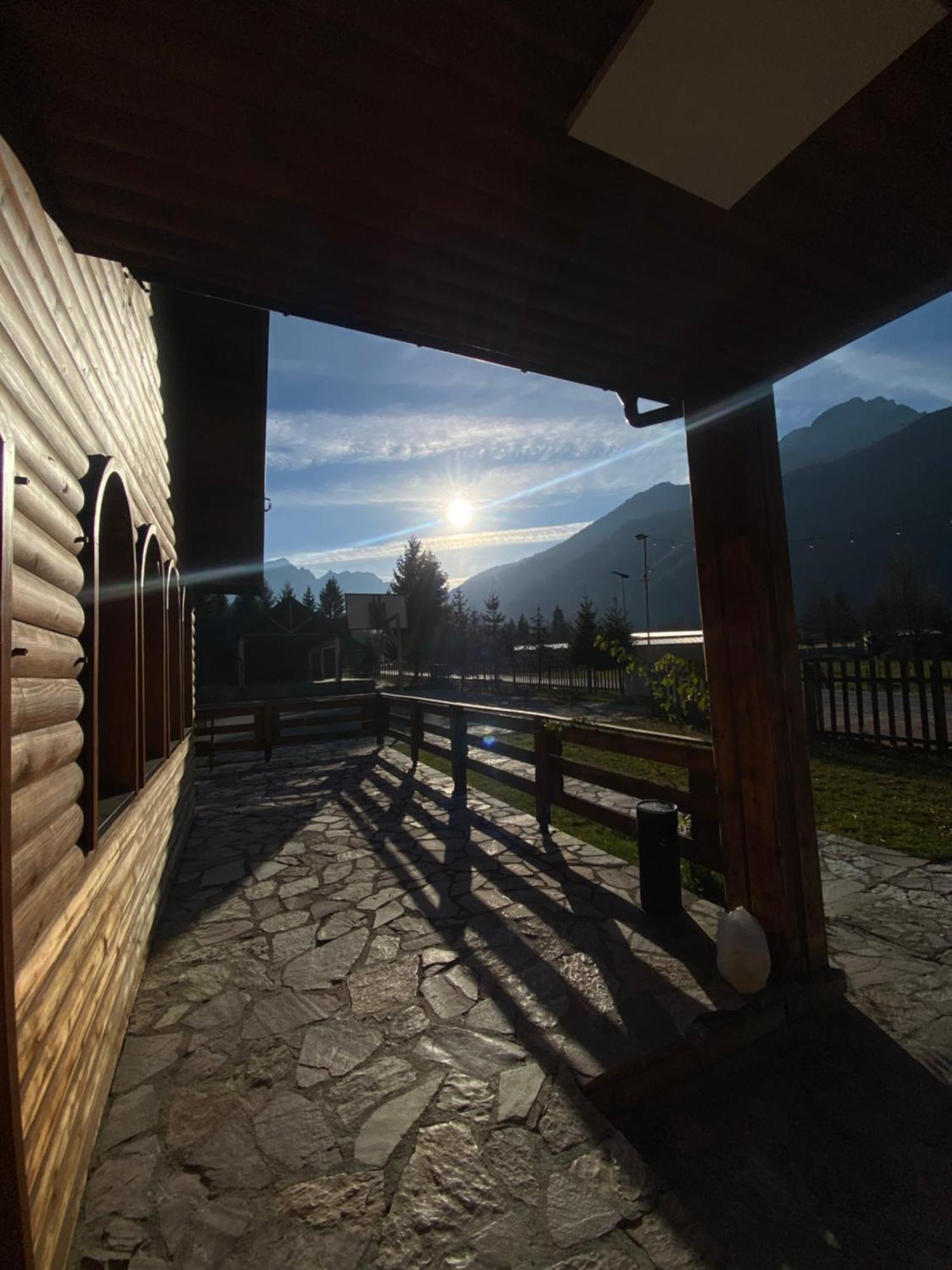 Mik Hotel Valbona エクステリア 写真